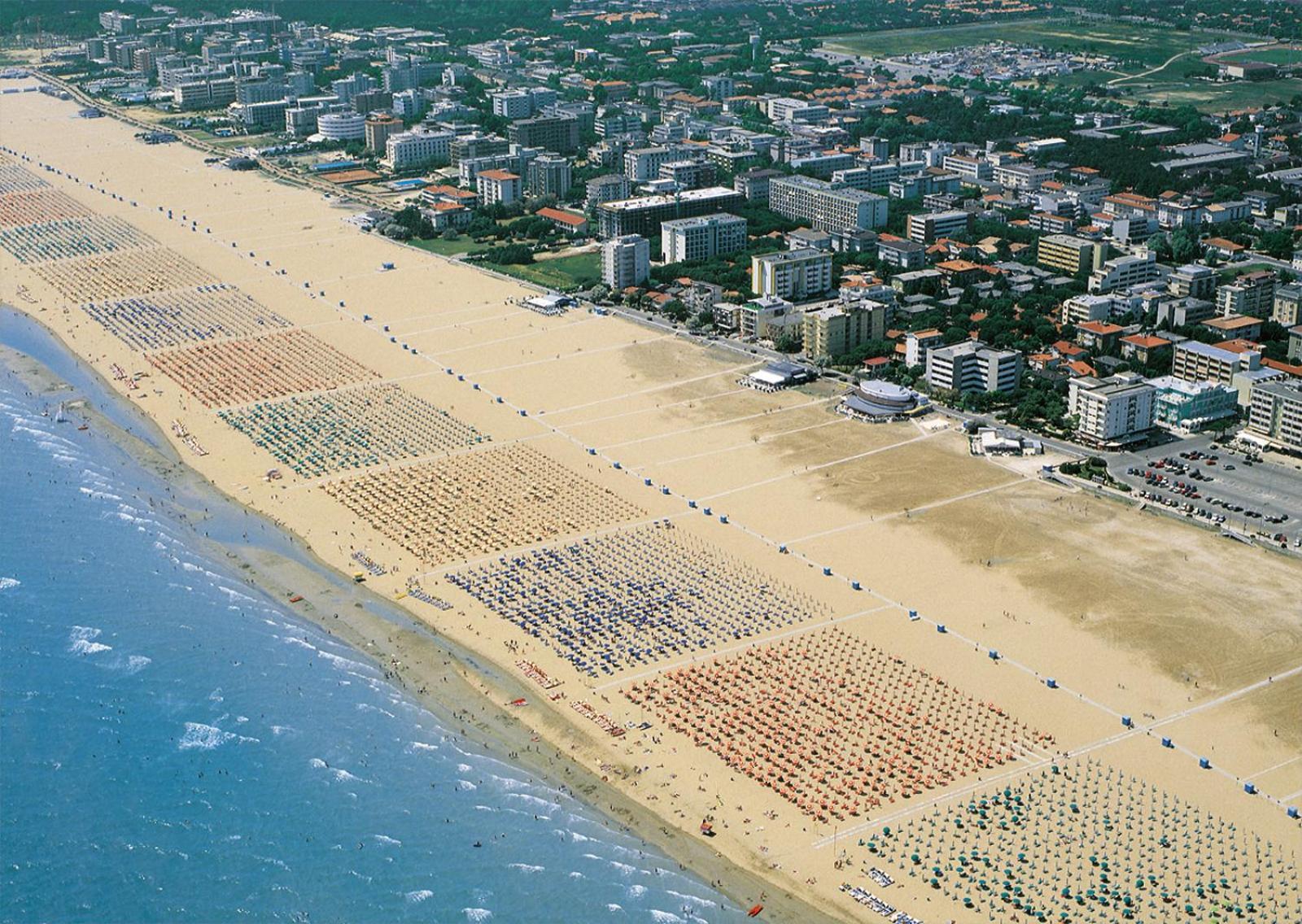 Hotel Miramare Bibione Bagian luar foto